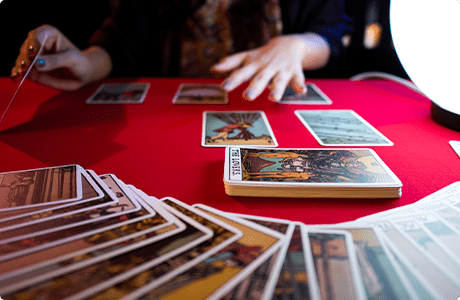 タロット占いであなたの運命診断